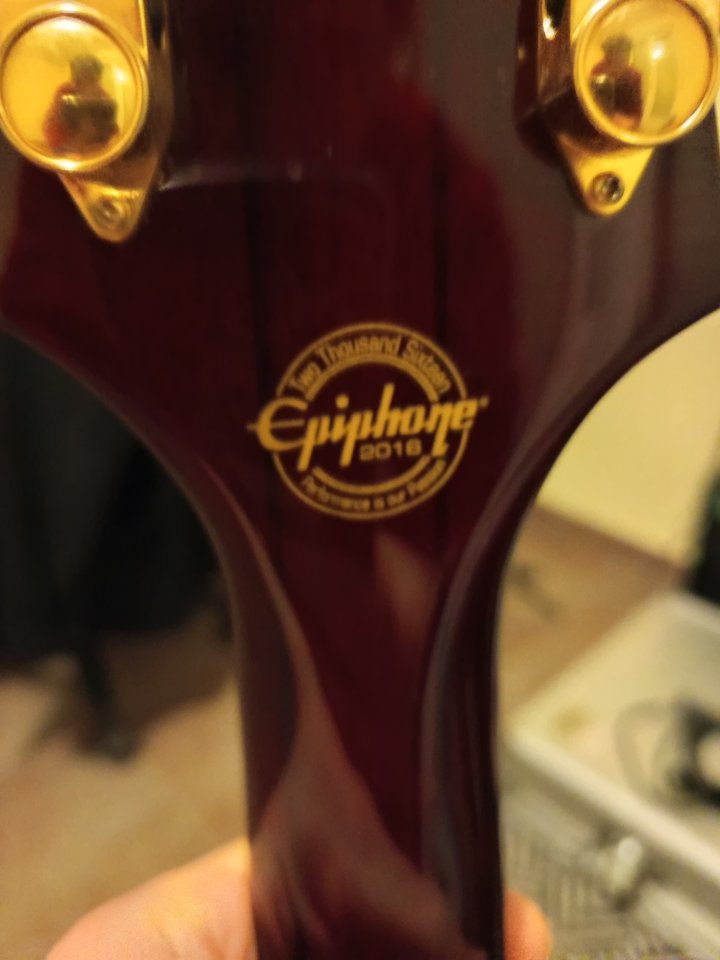 Epiphone Sheraton II Mejorada