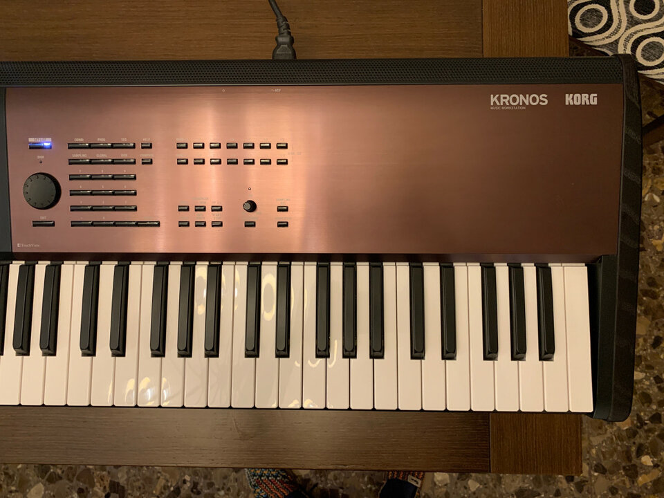 Korg Kronos ls