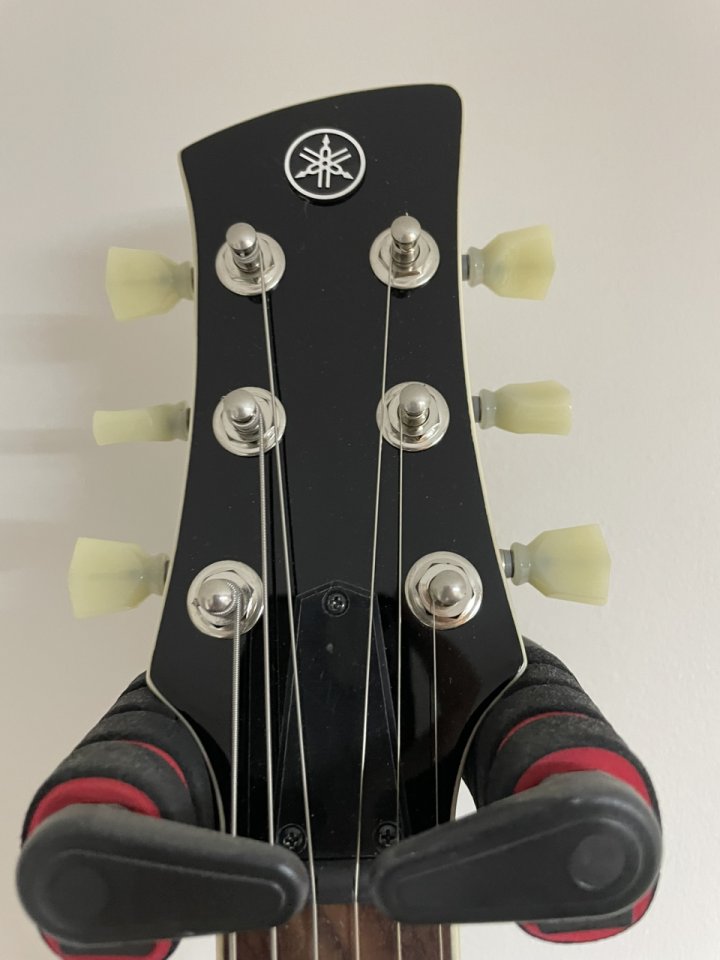 Yamaha Revstar RSS20 Vintage White