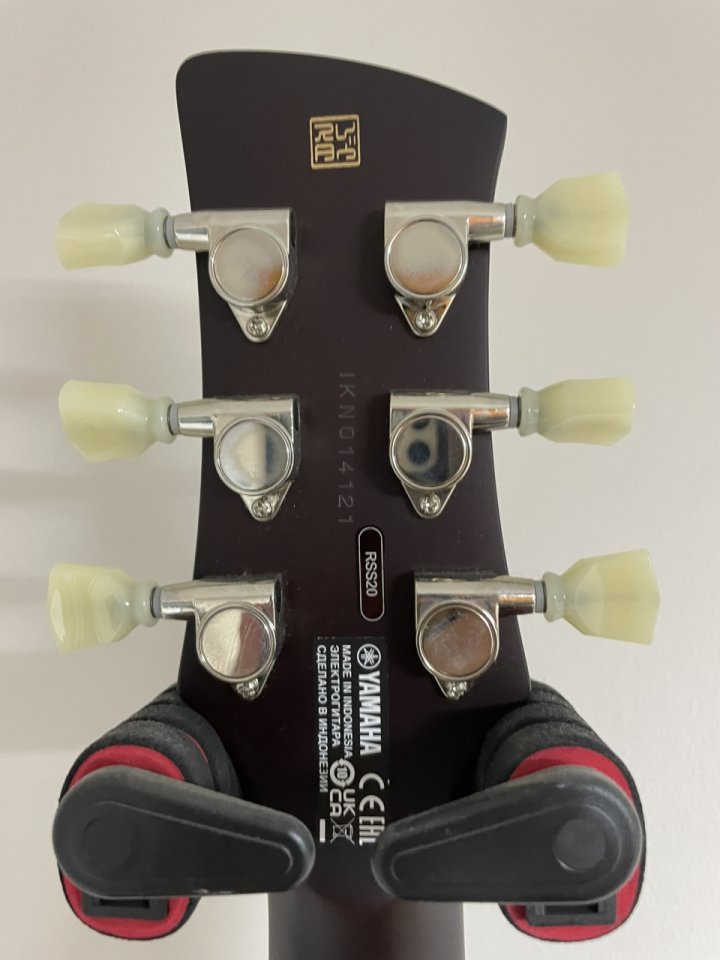 Yamaha Revstar RSS20 Vintage White