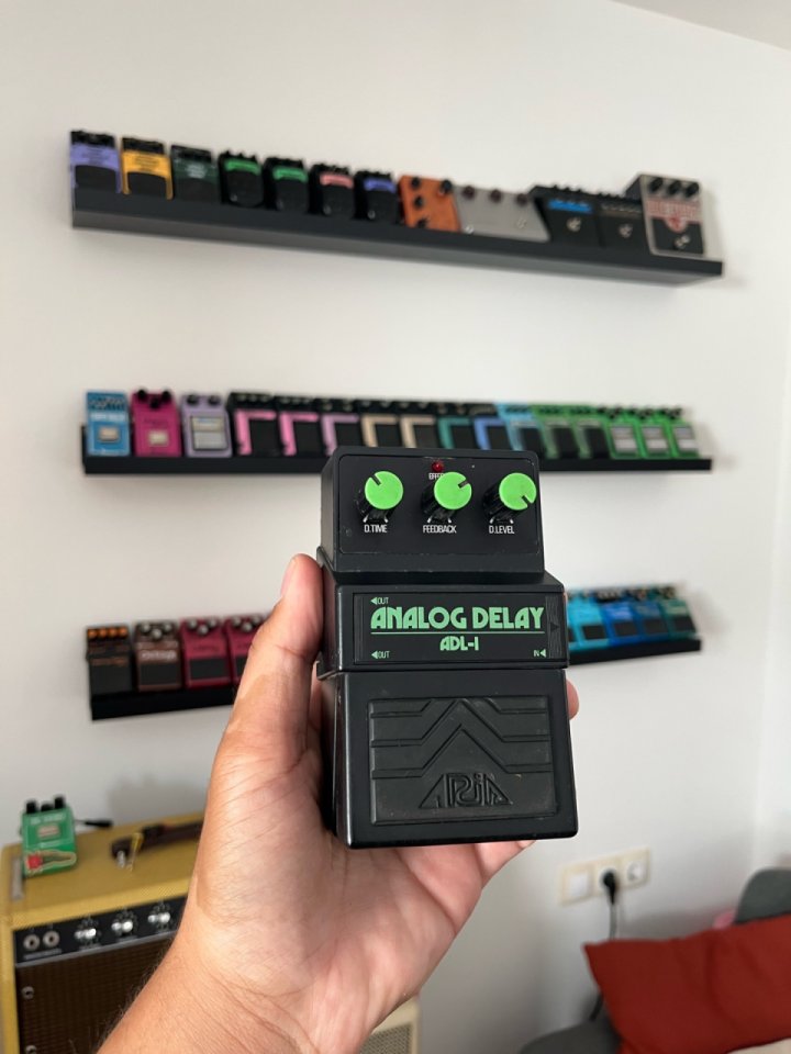 Aria ADL1 Delay analógico Stereo de segunda mano · Foto 1 de 2 · Barcelona · 60 €