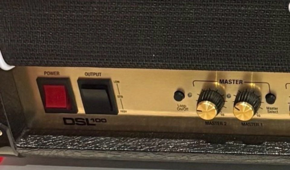 Cabezal Marshall DSL100HR