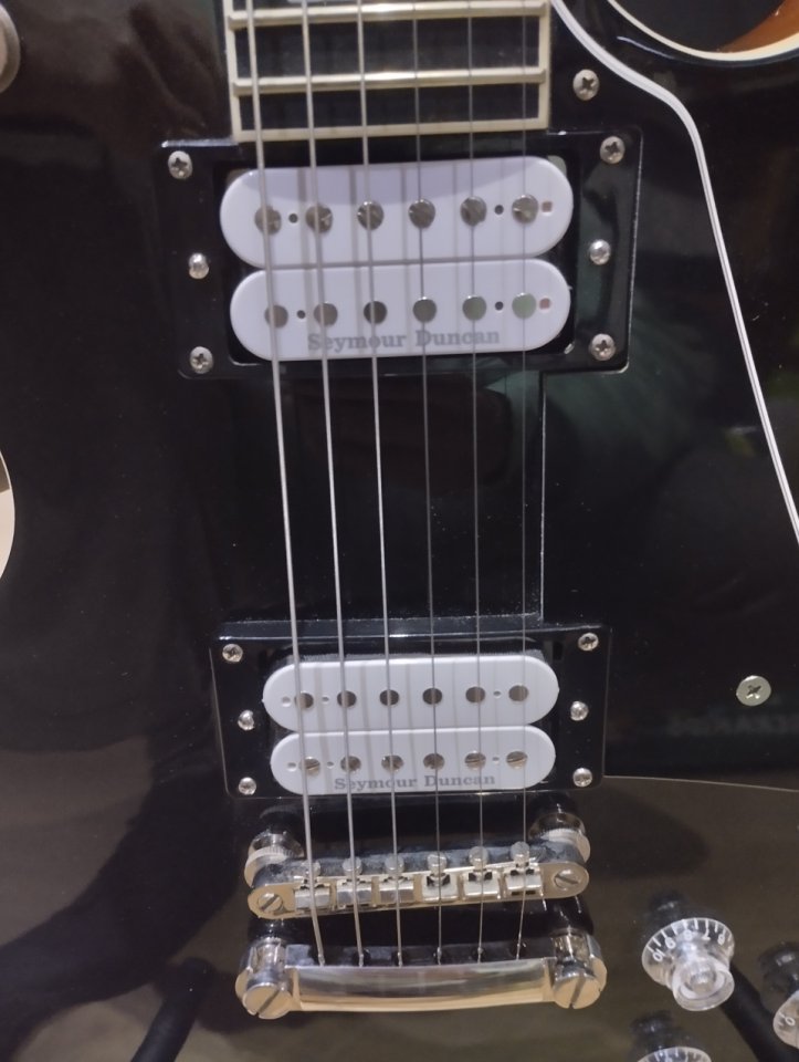 Epiphone Les Paul Modern Graphite Black con SD Hot Rodded