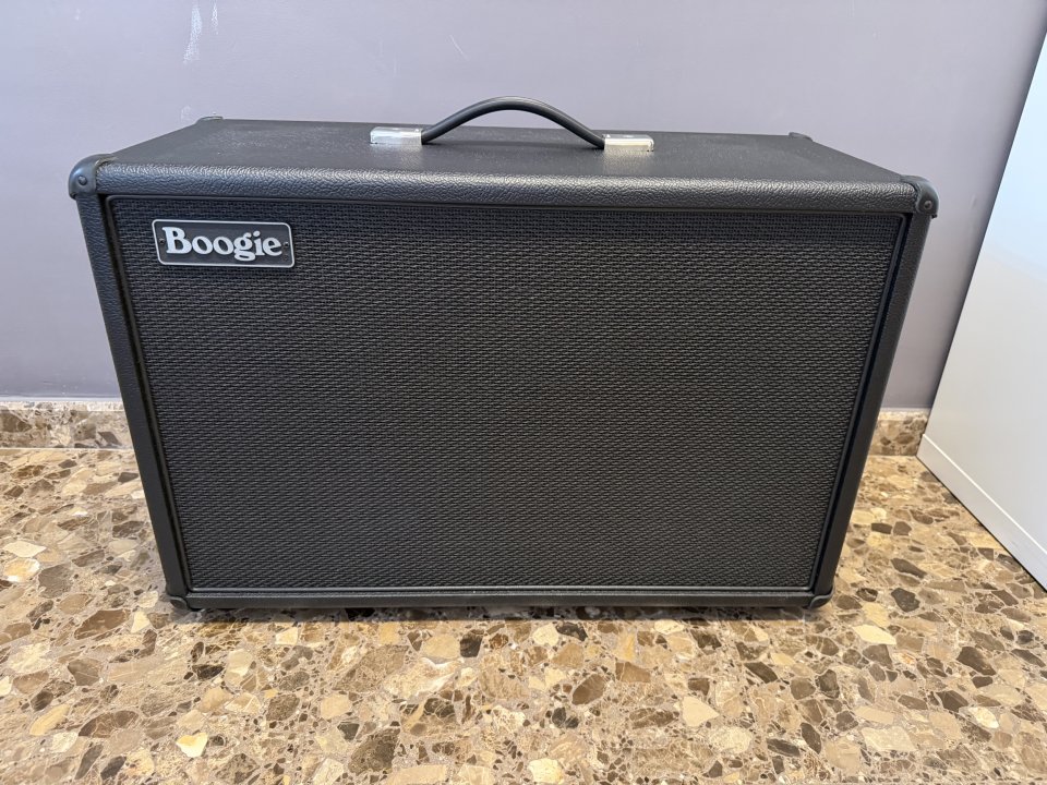 Mesa Boogie 2x12 Open Back Cab de segunda mano · Foto 1 de 3 · Castellón · 600 €
