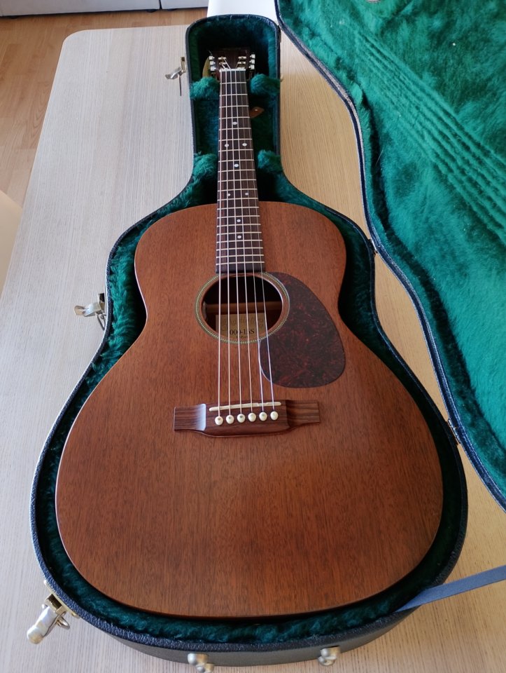 MARTIN 000-15S. de segunda mano · Foto 6 de 6 · Valencia · 2500 €