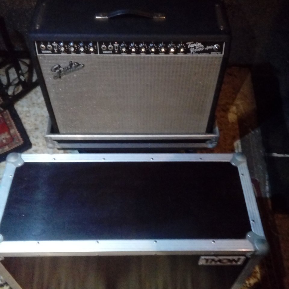 Twin Reverb 65 RI. Busco Tweed...