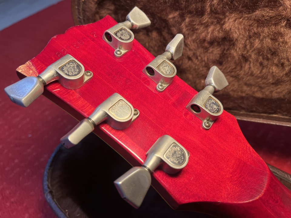 Gibson ES-347 1980 – Cherry Sunburst – Ebony Board – Norlin Era