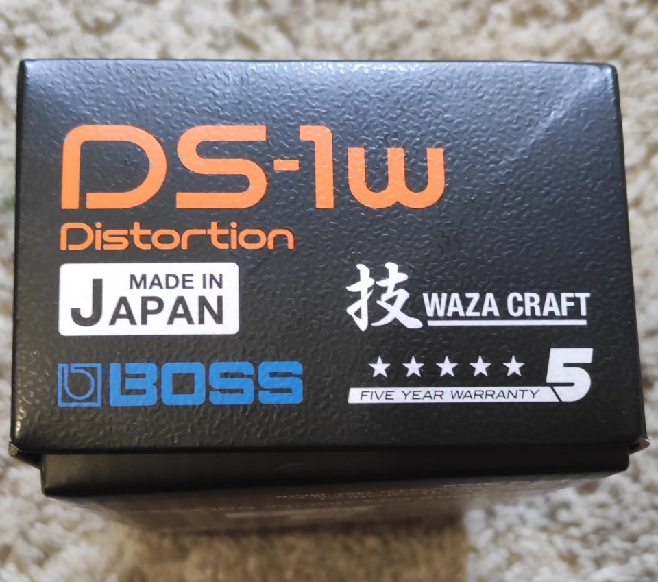 Pedal de guitarra Boss DS1W de segunda mano · Foto 4 de 7 · Sevilla · 99 €