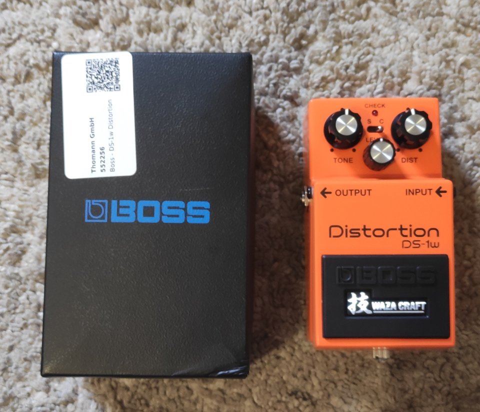 Pedal de guitarra Boss DS1W de segunda mano · Foto 5 de 7 · Sevilla · 99 €