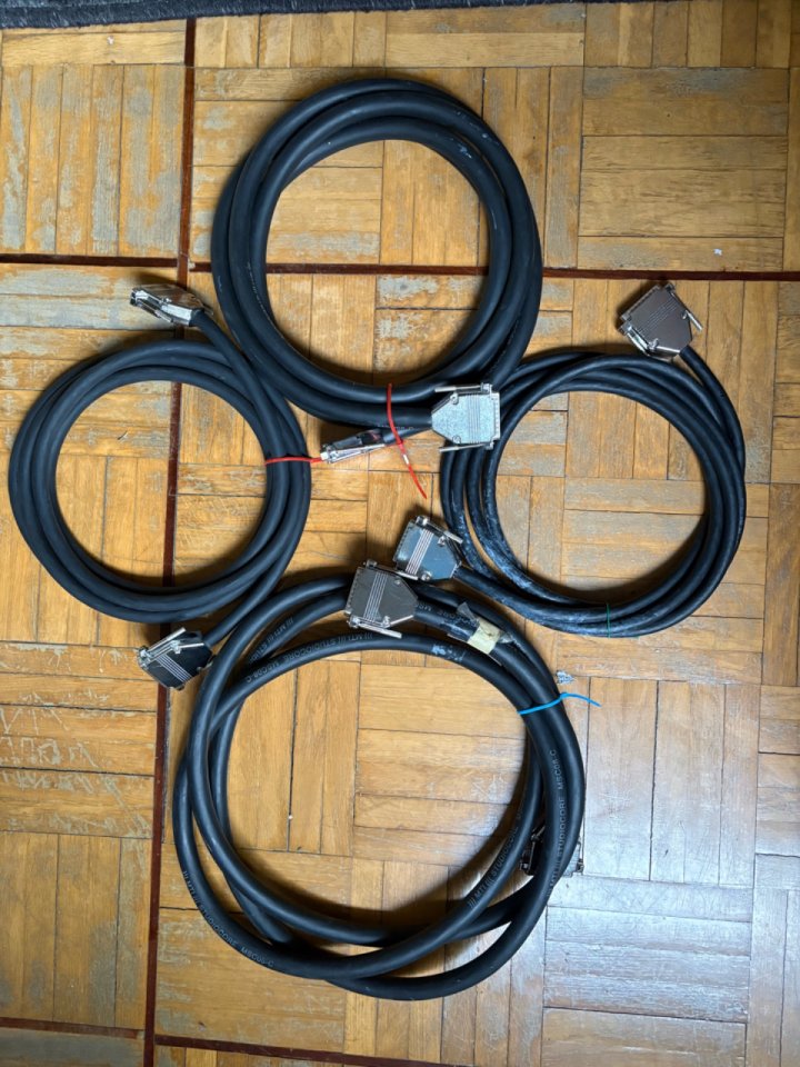 Mangueras 8 canales sub-d db25 de segunda mano · Madrid · 215 €