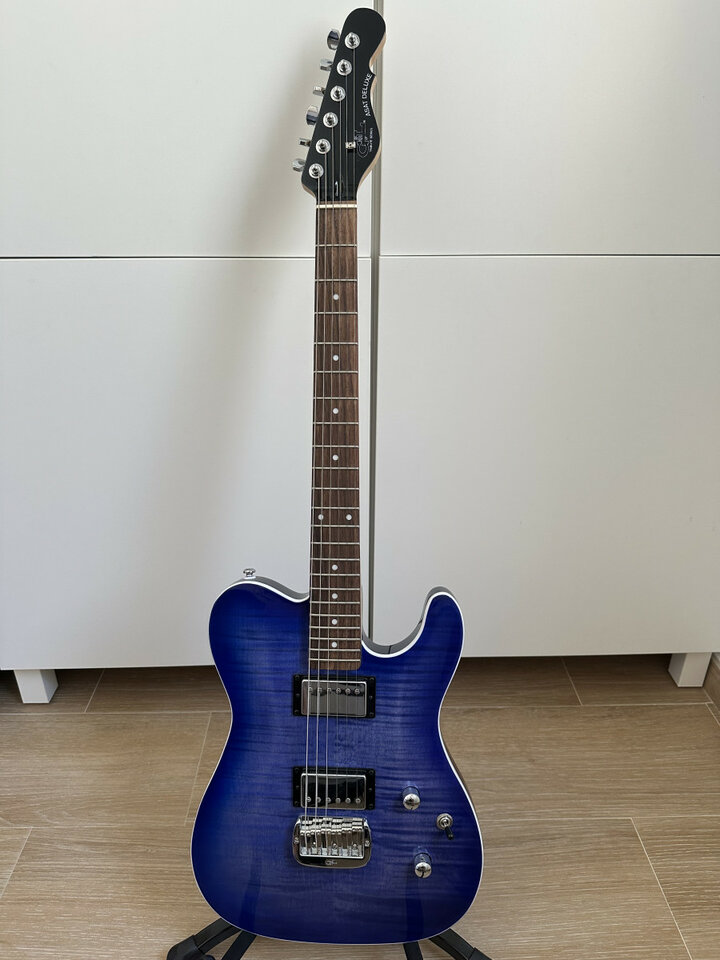 Guitarra eléctrica G&L ASAT Deluxe (nueva)