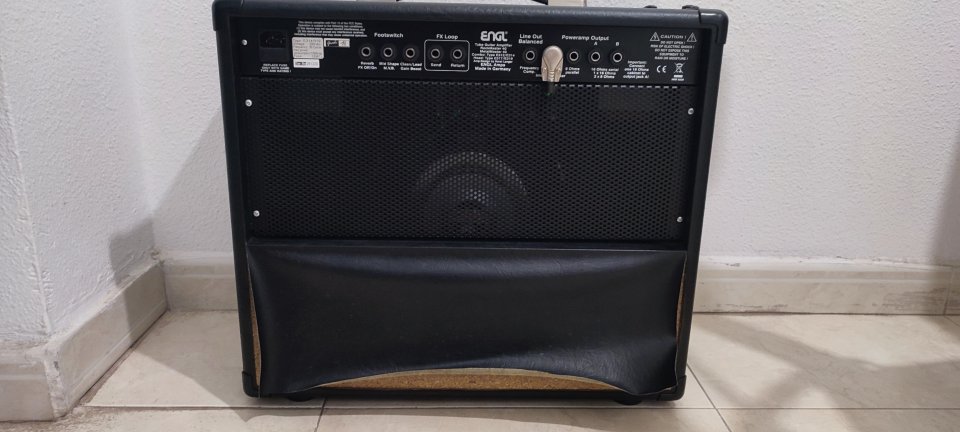Amplificador ENGL METALMASTER 40W.