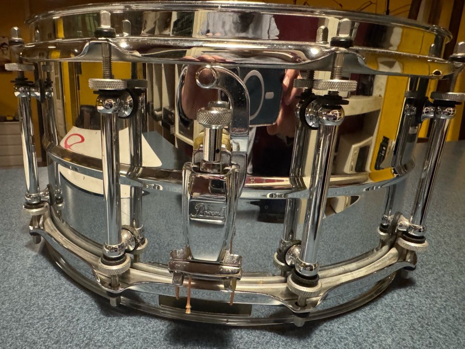 Caja Sonor Signature Ian Peace