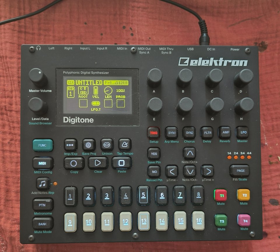 Digitone Elektron