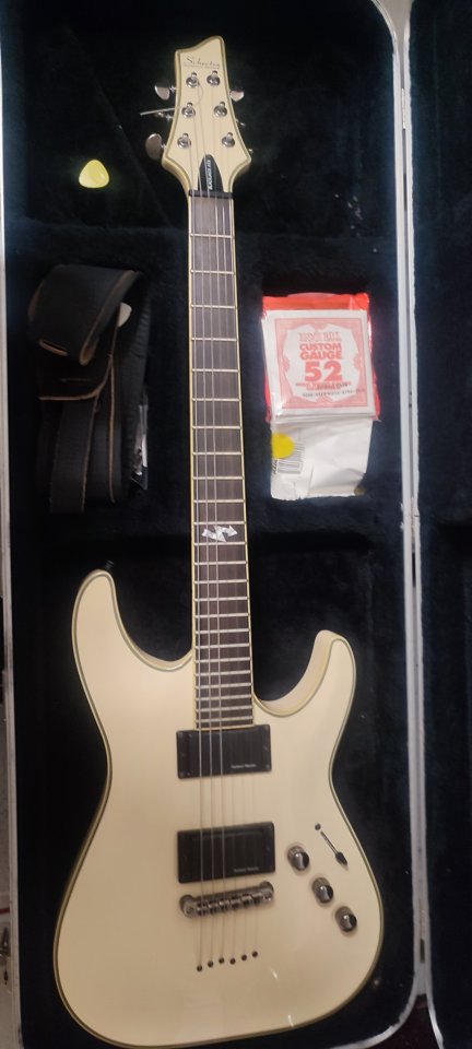 schecter black Jack atx c1