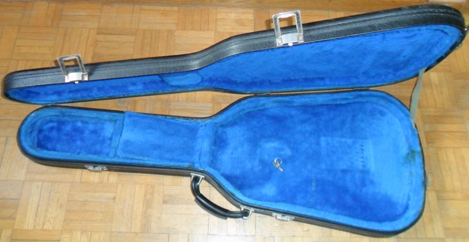 Estuche de Guitarra Eléctrica. de segunda mano · Foto 5 de 10 · Madrid · 30 €