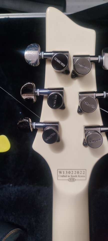 schecter black Jack atx c1