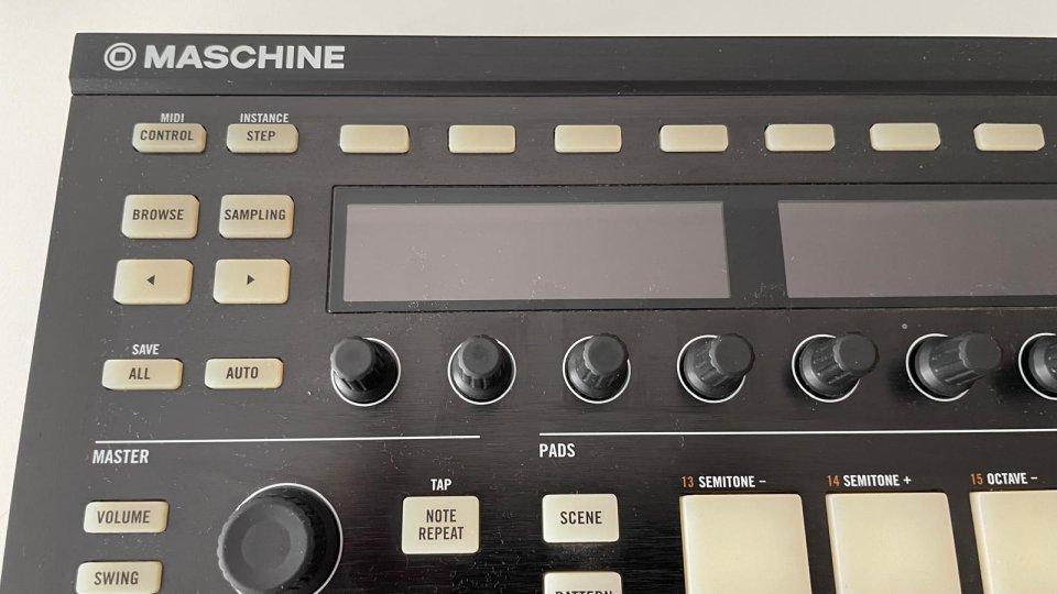 Maschine MK II con licencia (También cambio)