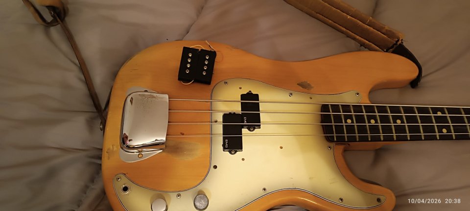 Bajo Fender precisión año 1959