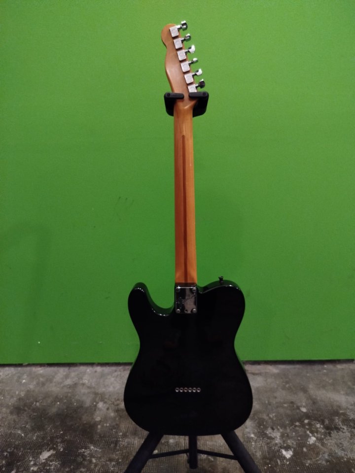 Fender American Standard Telecaster USA 1988 Black + Estuche de segunda mano · Foto 2 de 10 · Barcelona · 1850 €