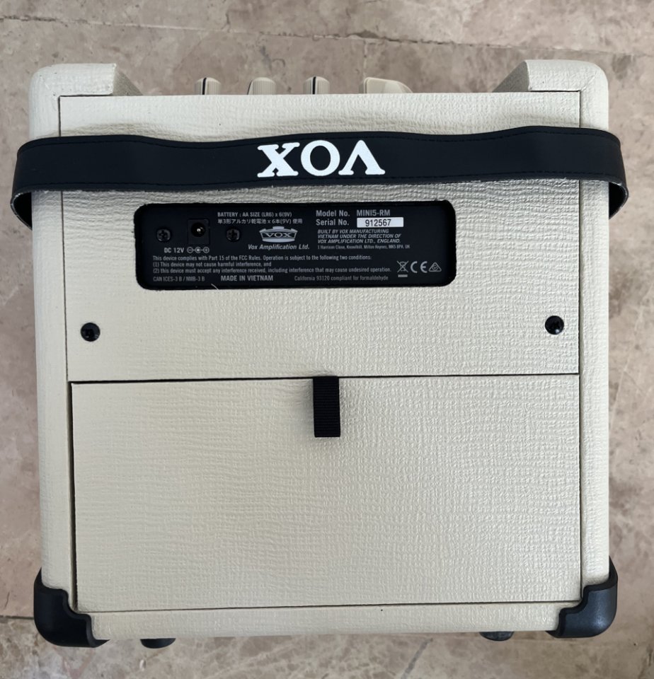 VOX AMPLI MINI 5 RHYTHM de segunda mano · Foto 4 de 5 · Valencia · 120 €