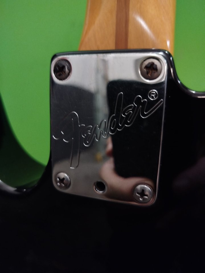 Fender American Standard Telecaster USA 1988 Black + Estuche de segunda mano · Foto 6 de 10 · Barcelona · 1850 €