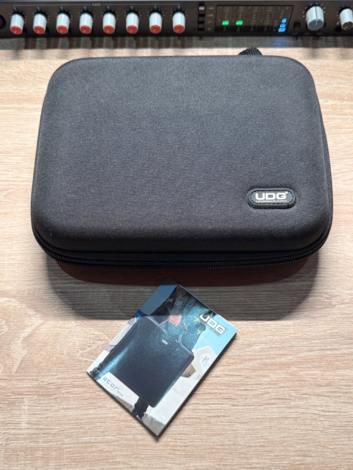 Apollo solo USB + plugins + funda