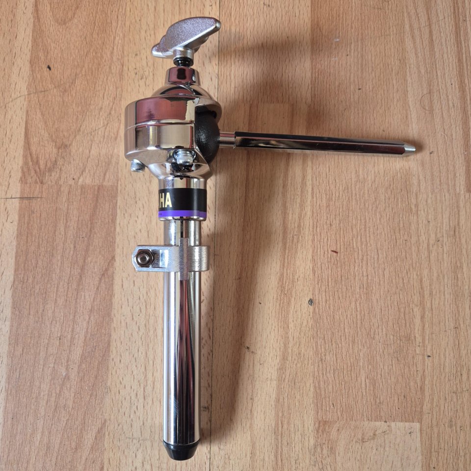 YAMAHA Tom Holder CL940B de segunda mano · Foto 2 de 2 · Cantabria · 15 €
