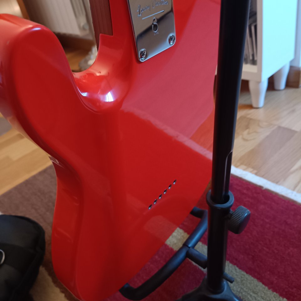 Sire T7 Fiesta Red en perfecto estado de segunda mano · Foto 6 de 10 · A Coruña · 475 €