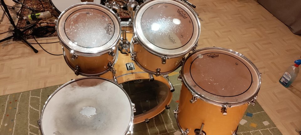 Bateria Sonor Sclass + fundas rígidas de segunda mano · Foto 8 de 10 · Barcelona · 1030 €