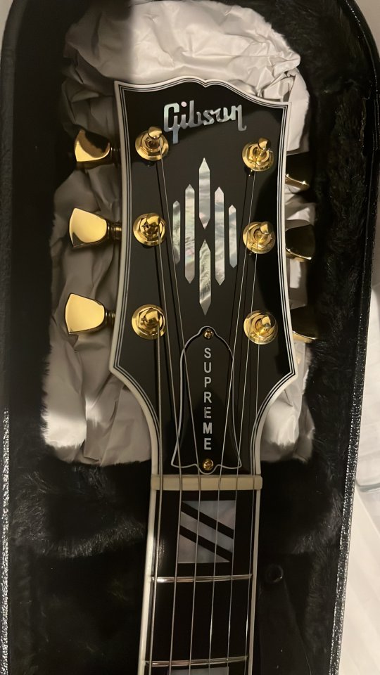 Gibson ES 335 Supreme de segunda mano · Foto 4 de 8 · Madrid · 3200 €