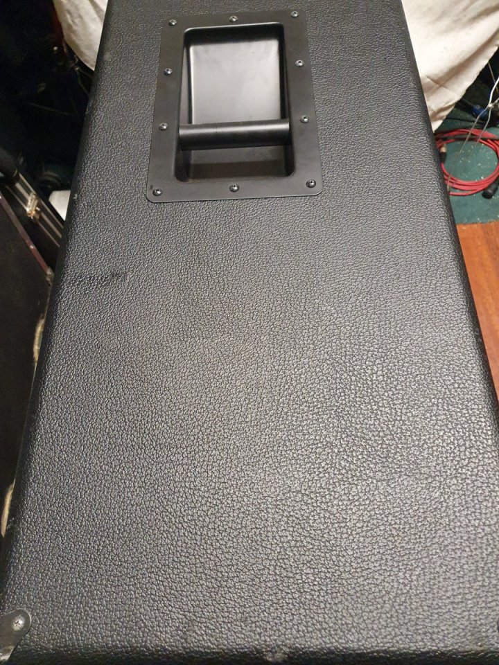 Pantalla Egnater 4x12