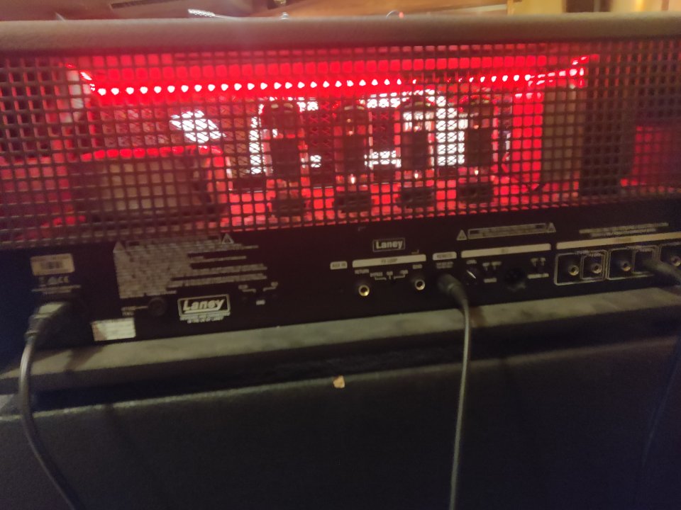 Laney IRT120H válvulas + pantalla