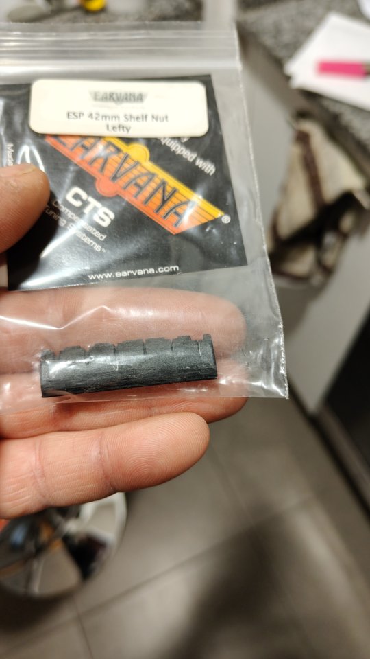 Cejuela zurda compensada Earvana 42mm.