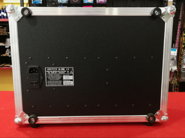 Doepfer A-100 case P6 (PSU3) de segunda mano · Foto 5 de 5 · Girona · 339 €