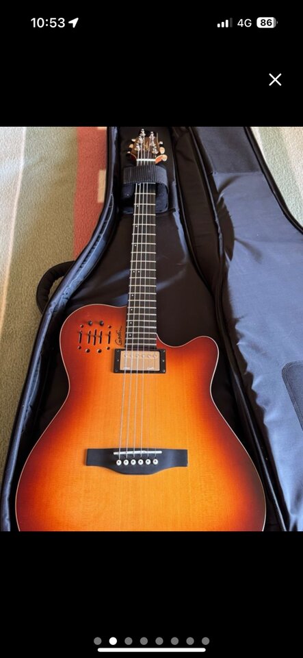 Godin A6 ultra Cognac burst