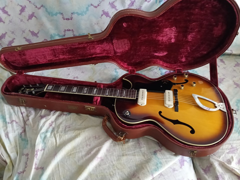 Guild CE-100 1963