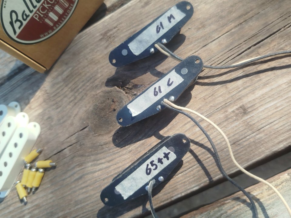 Pastillas Ballestone Stratocaster de segunda mano · Foto 8 de 10 · Albacete · 350 €