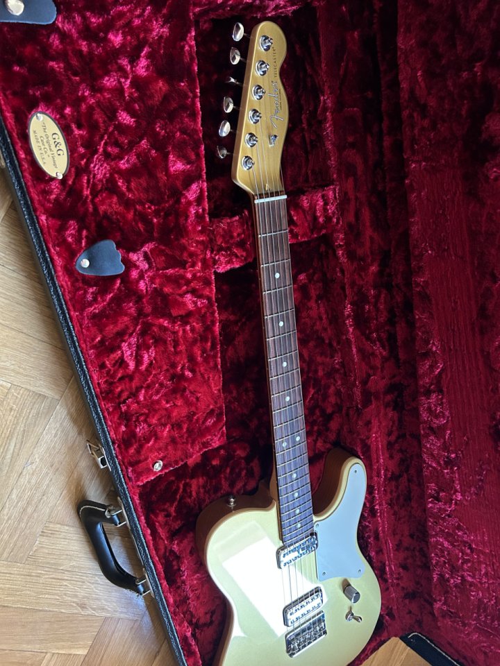 Fender Telecaster Cabronita Limited Edition 2019 Aztec Gold de segunda mano · Foto 3 de 8 · Madrid · 2200 €