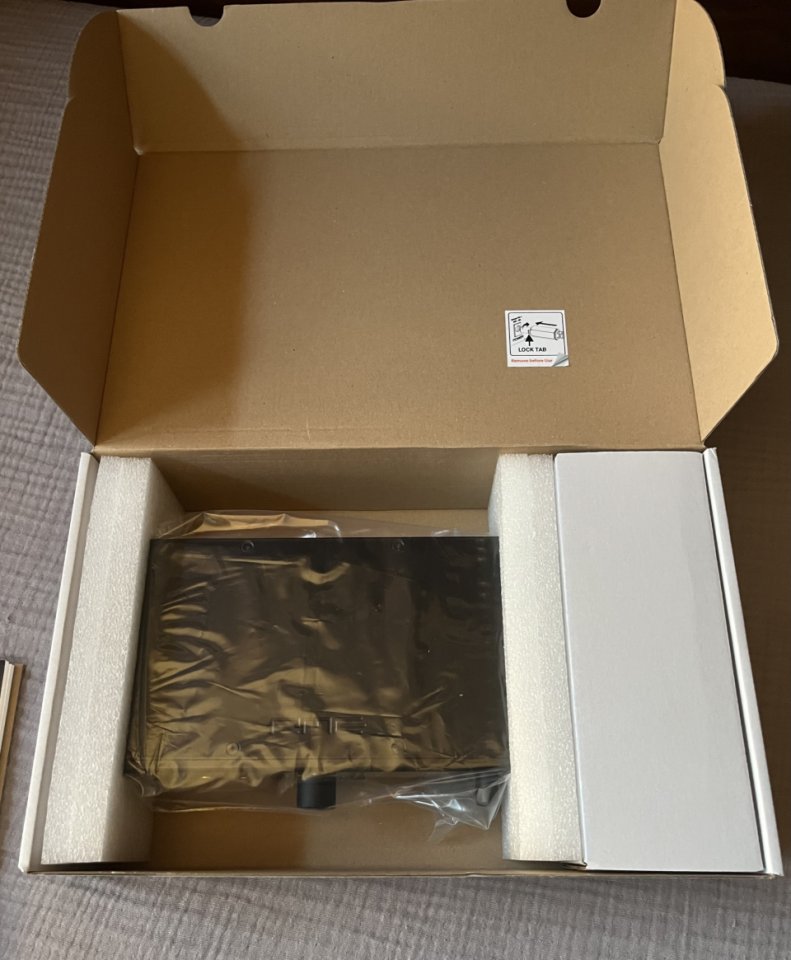 RME ADI-2 DAC FS (Versión AKM AK4493 - Serie B) - Como nuevo de segunda mano · Foto 8 de 8 · Barcelona · 720 €
