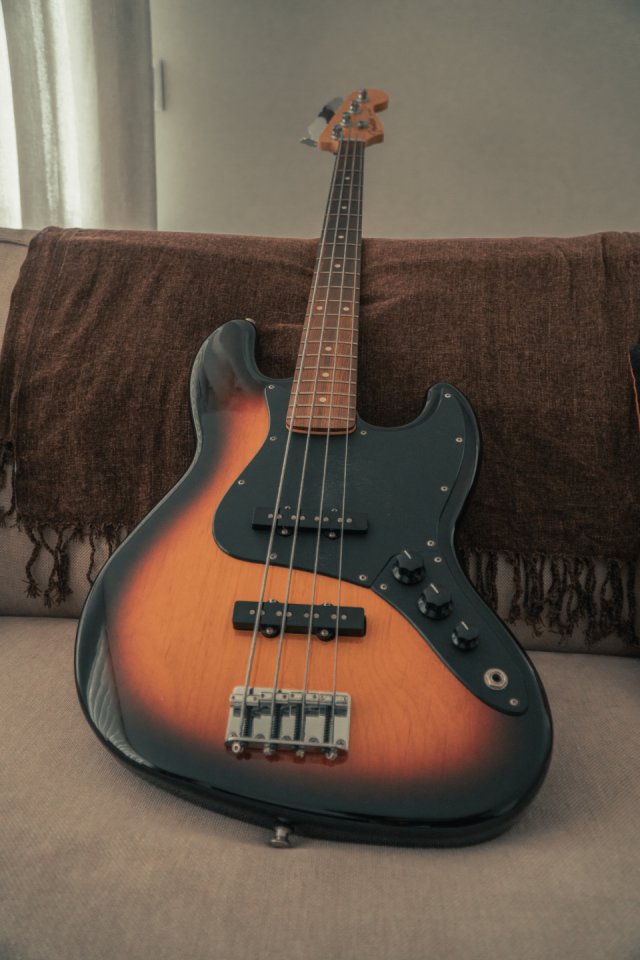 Bajo Fender Jazz Bass Player (Mex) de segunda mano · Foto 6 de 6 · Zamora · 700 €