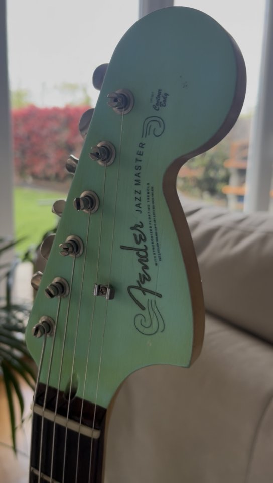 Jazzmaster Seafoam Green de segunda mano · Foto 3 de 6 · A Coruña · 1500 €