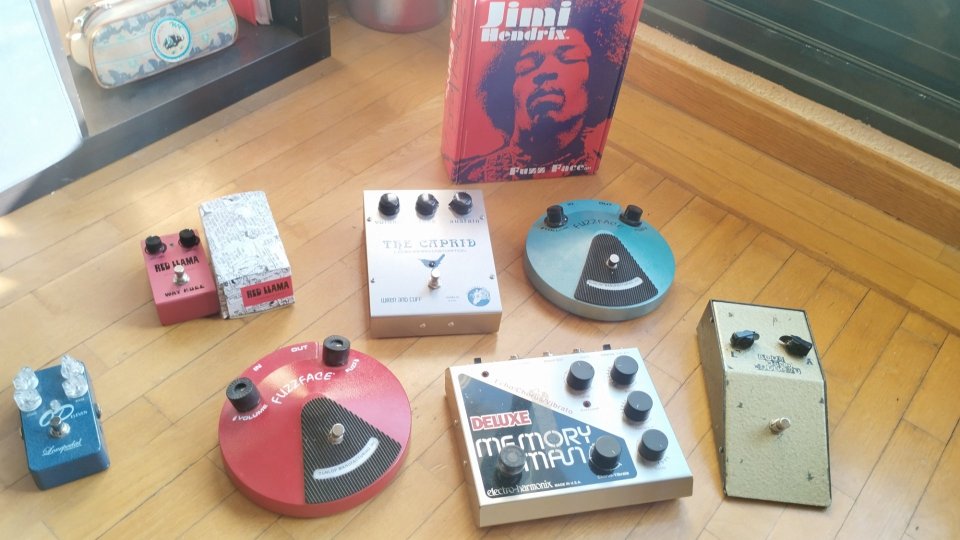 Pedales chidos de segunda mano · Foto 1 de 9 · Madrid · 1500 €