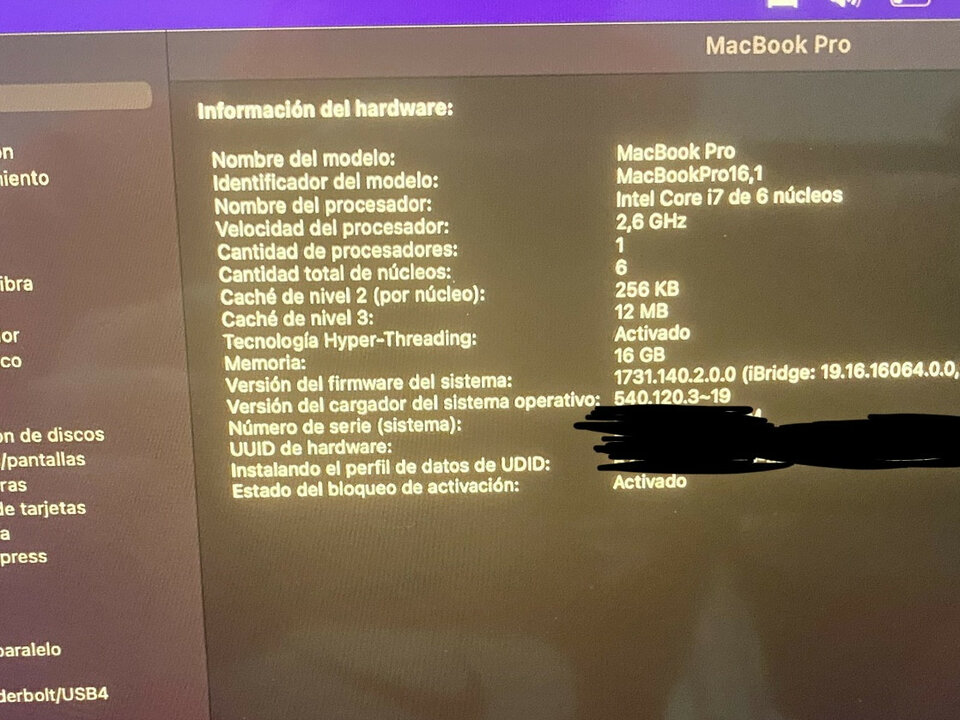 Apple MacBook Pro i7 16” 6 core 16 GB