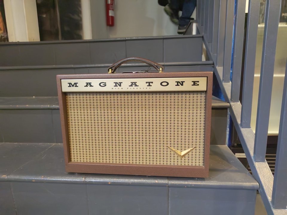 Magnatone Starlite