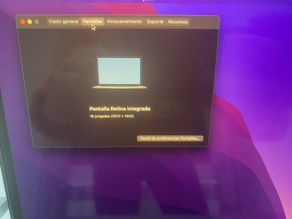 Apple MacBook Pro i7 16” 6 core 16 GB