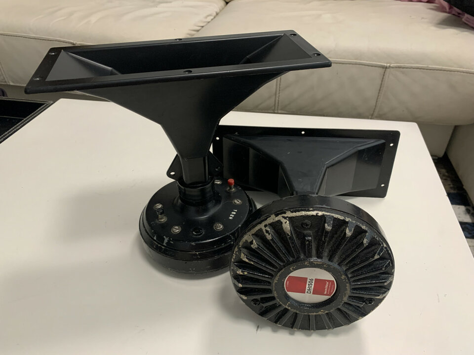 Motores compresión Electro Voice DH1506 de segunda mano · Foto 5 de 10 · Valencia · 135 €