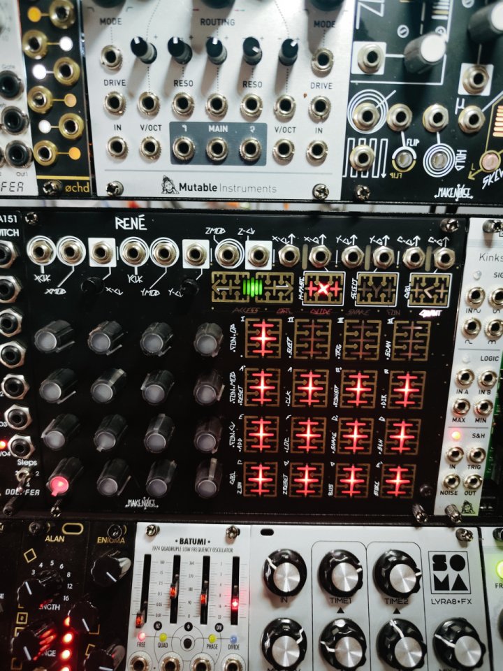 Make noise René v2 de segunda mano · Foto 1 de 4 · Madrid · 420 €