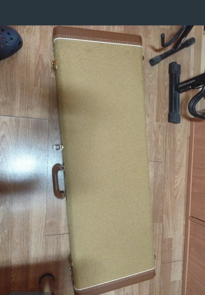 Fender telecaster Hod Rod 52 de segunda mano · Foto 10 de 10 · Navarra · 1900 €