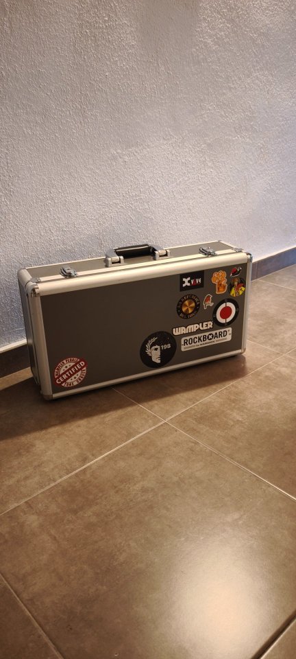 Pedalera Rockboard Tres 3.1 de segunda mano · Foto 2 de 2 · Barcelona · 165 €